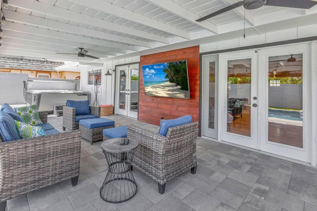Huntington Beach, Ac, Pool, Hot Tub, Detached Office, Close To Beach, Outside Entertaining Area Exterior photo