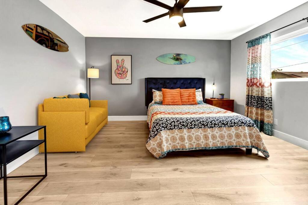 Huntington Beach, Ac, Pool, Hot Tub, Detached Office, Close To Beach, Outside Entertaining Area Exterior photo